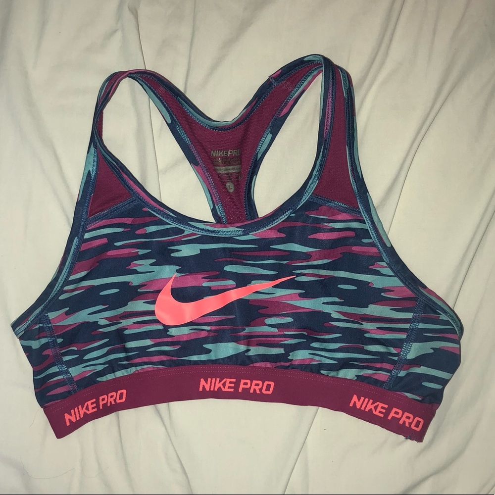 YOUTH nike sports bra